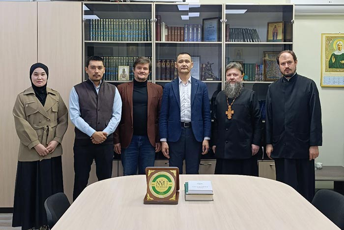 Состоялась встреча администрации Алма-Атинской духовной семинарии с делегацией Египетского университета исламской культуры Нур-Мубарак