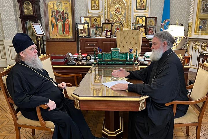 Глава Митрополичьего округа провел рабочее совещание с епископом Актюбинским и Кызылординским Игнатием