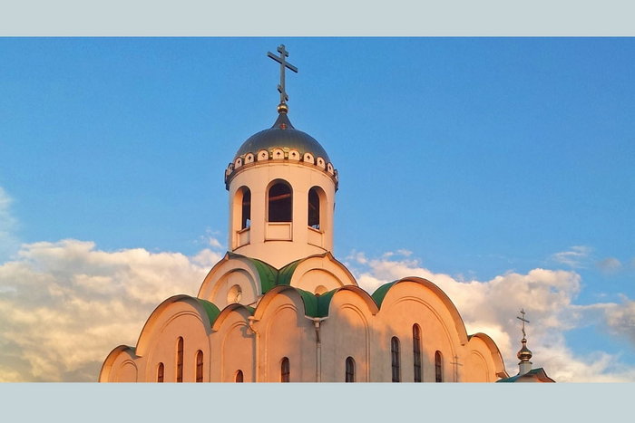 Глава Православной Церкви Казахстана совершил Литургию в Успенском храме микрорайона Кемел
