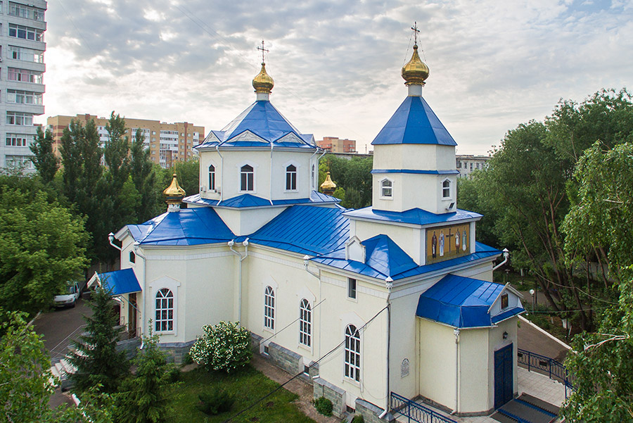 Собор во имя святых равноапостольных царя Константина и матери его Елены, город Астана