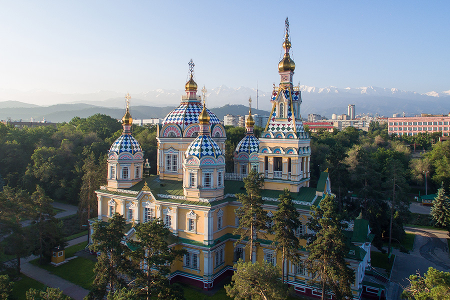 Глава Православной Церкви Казахстана провел совещание по реставрации Вознесенского кафедрального собора Алма-Аты