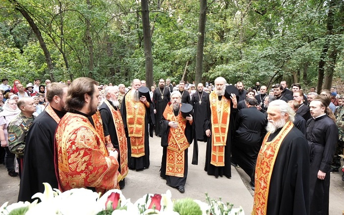 День памяти священномученика Пимена, епископа Верненского и Семиреченского, почтили в Алма-Ате (+ВИДЕО)