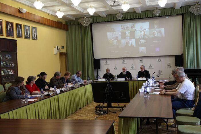 Управляющий делами Казахстанского Митрополичьего округа принял участие в заседании Комиссии Межсоборного присутствия по вопросам общественной жизни, культуры, науки и информации