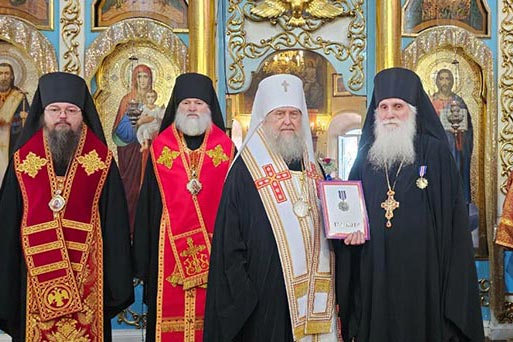 Архимандрит Феодосий (Курьянов) удостоен высокой награды Казахстанского Митрополичьего округа – ордена архиепископа Софонии (Сокольского)
