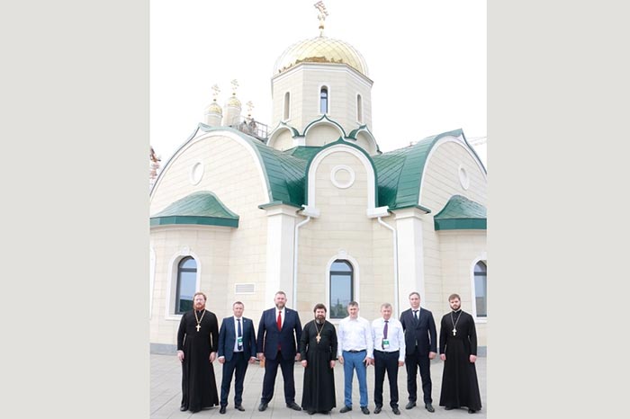 Губернатор Пермского края Д.Н. Махонин посетил строительную площадку храмового комплекса в честь Всех святых, в земле Казахстанской просиявших