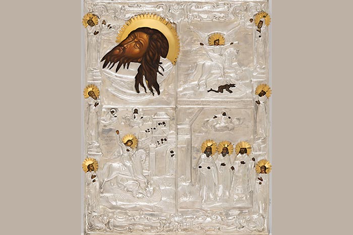 Митрополит Александр преподнес в дар Вознесенскому кафедральному собору Алма-Аты уникальную четырехчастную икону 