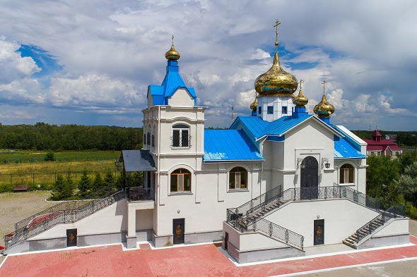 Престольный праздник Никольского храма в поселке Малотимофеевка