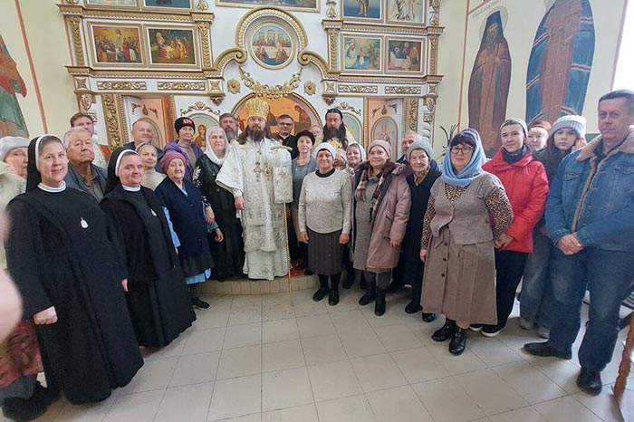 Состоялась встреча епископа Уральского и Атырауского Вианора с делегацией Римско-Католической Церкви