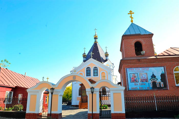 130-летие храма Всех Святых молитвенно отметили в Петропавловской епархии 