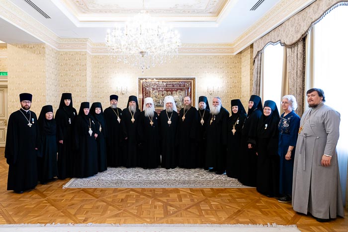 Глава Митрополичьего округа встретился с гостями, прибывшими на празднование 25-летия учреждения Астанайской и Алма-Атинской епархии