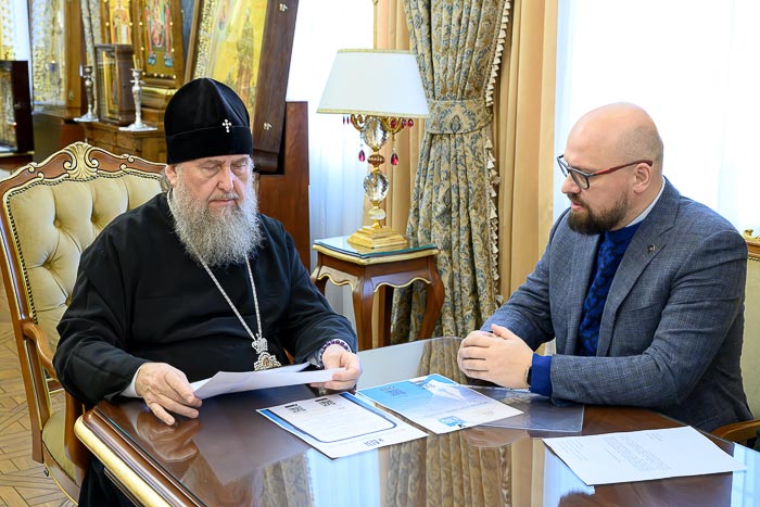 Глава Казахстанского Митрополичьего округа провел совещание с президентом общественного фонда «Апостол»