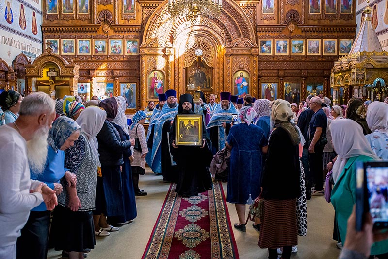 Завершилось пребывание ковчега с мощами преподобного Сергия Радонежского в Карагандинской епархии
