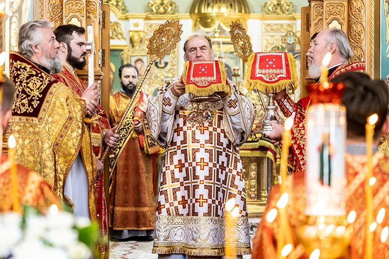 Во вторник Светлой седмицы в Иверско-Серафимовской обители Алма-Аты отметили престольный праздник