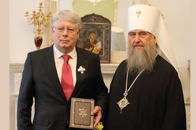 Посол России в Казахстане удостоен высокой награды Русской Православной Церкви