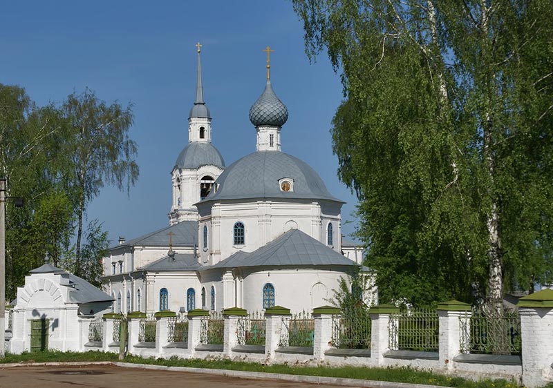Глава Православной Церкви Казахстана посетил Александро-Антониновский храм города Костромы