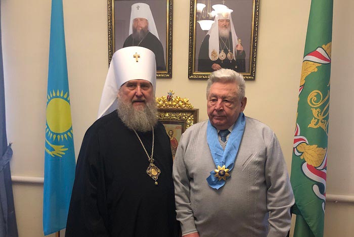 Генерал-полковник С.В. Петров награжден орденом Православной Церкви Казахстана