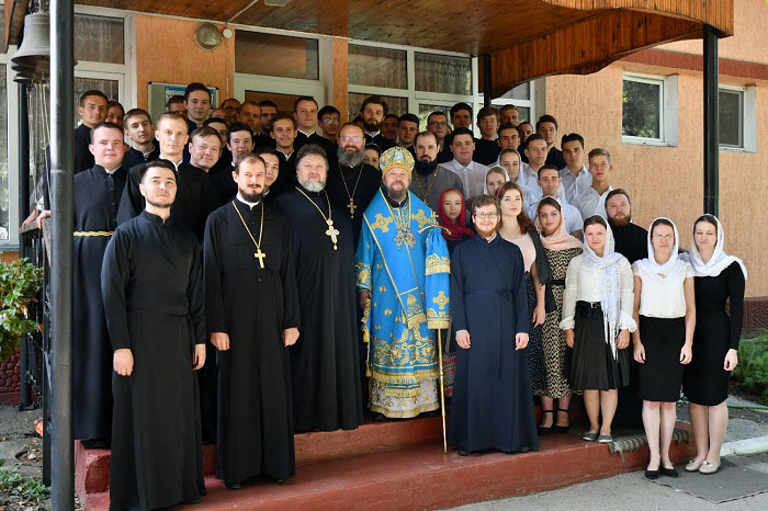 Новый учебный год в Алма-Атинской духовной семинарии начался с Божественной Литургии