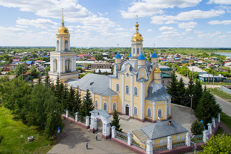 Глава Православной Церкви Казахстана посетил храмы города Петропавловска