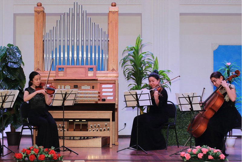 В духовно-культурном центре имени равноапостольных Кирилла и Мефодия состоялся концерт, посвященный Дню Независимости Казахстана
