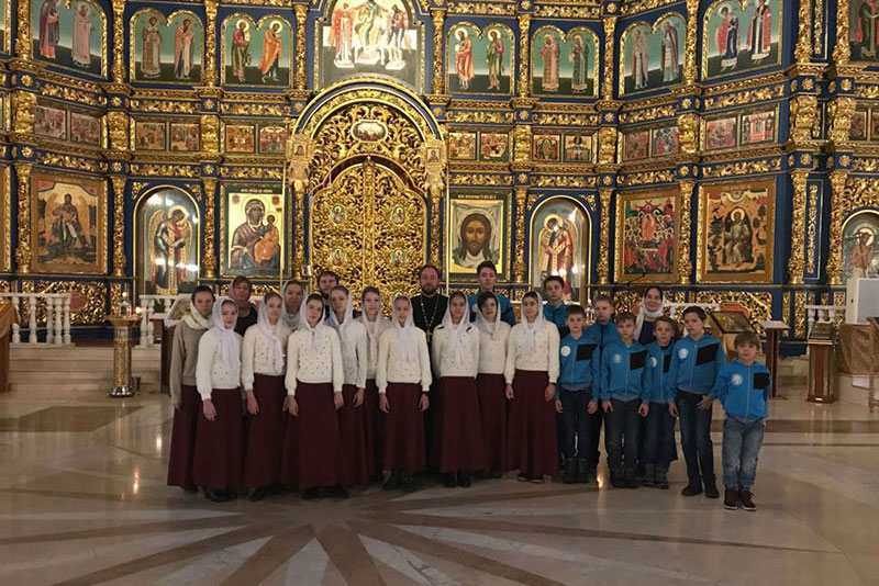 Воспитанники и педагоги Центральной воскресной школы посетили святыни Астанайской и Карагандинской епархий