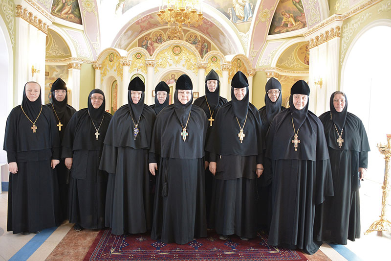 Делегация настоятельниц монастырей Русской Православной Церкви посетила святыни Алма-Атинской епархии