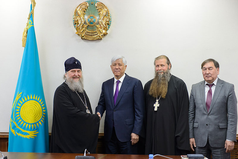 Состоялась встреча митрополита Александра с акимом Алма-Атинской области А.Г. Баталовым